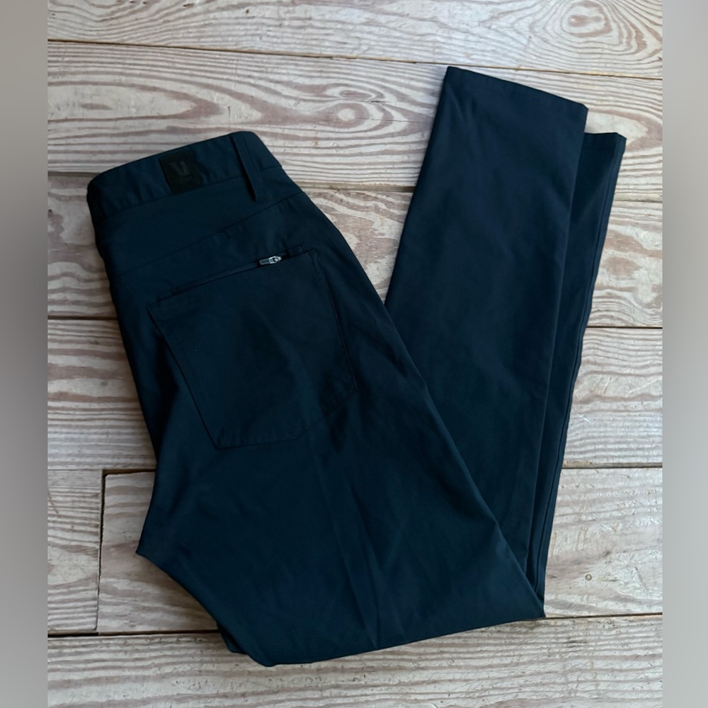 Vuori Meta Pants size 28